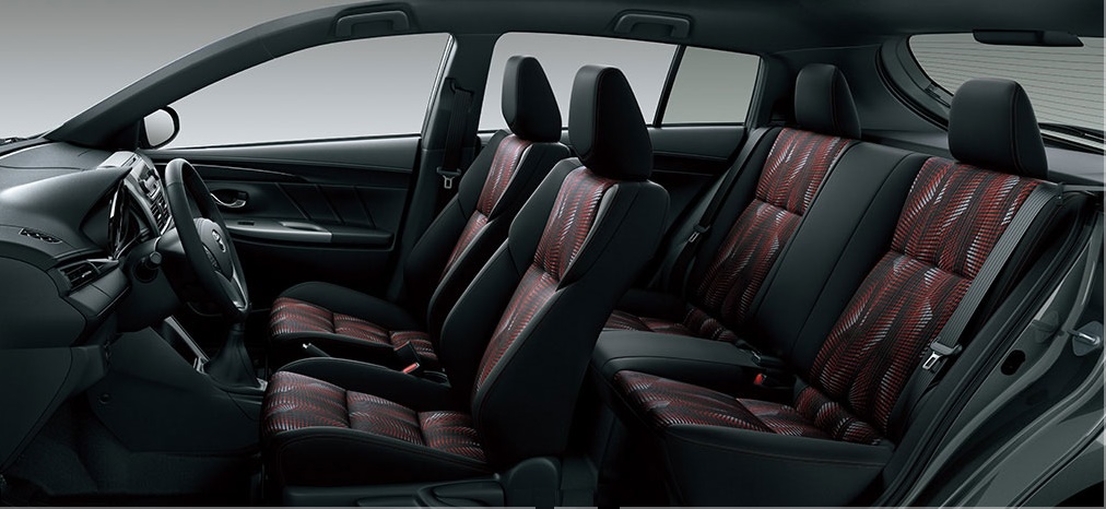 یاریس هاچ بک